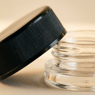 9ml Child Resistant Jar with Black Lids — material and finish detail