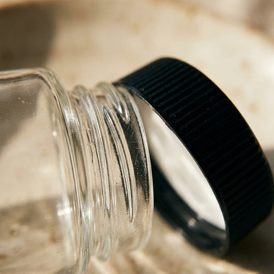 5ml Screw Top Jar with Black Lids — material and finish detail