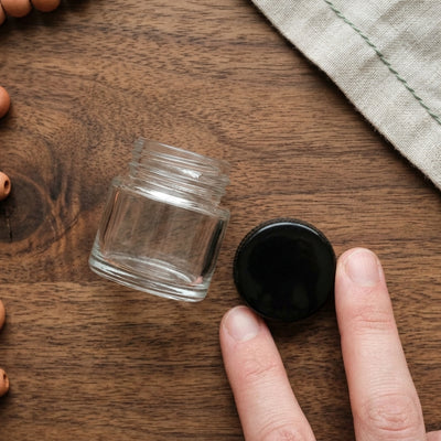 5ml Screw Top Jar with Black Lids — size reference